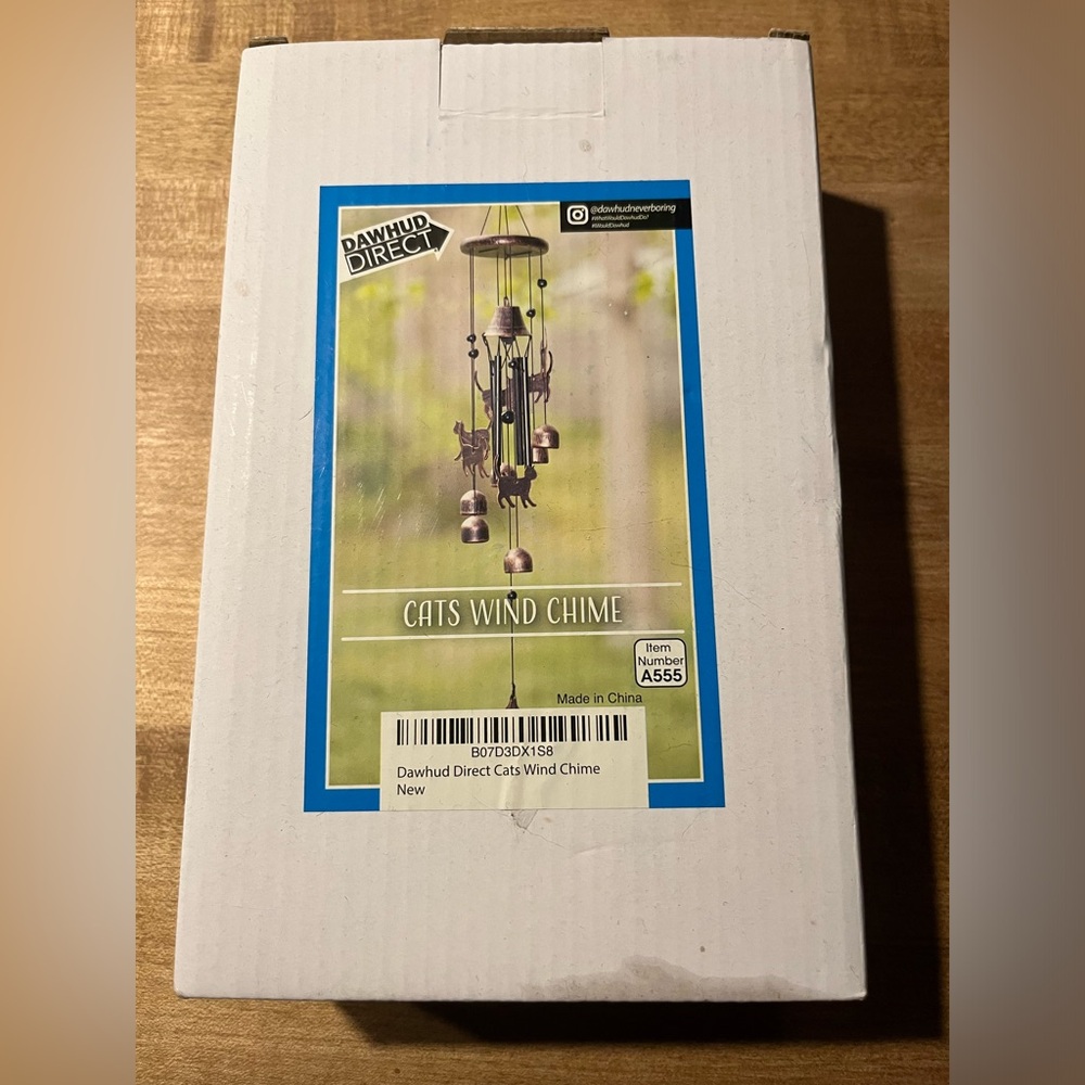 Dawhud direct 27” Cat Wind Chime - Picture 2 of 4